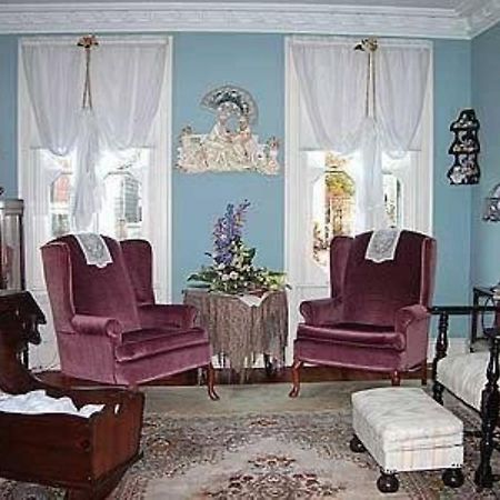 Isaac Hilliard House Bed And Breakfast Pemberton Habitación foto