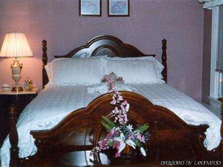 Isaac Hilliard House Bed And Breakfast Pemberton Habitación foto