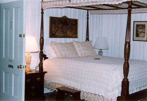 Isaac Hilliard House Bed And Breakfast Pemberton Habitación foto
